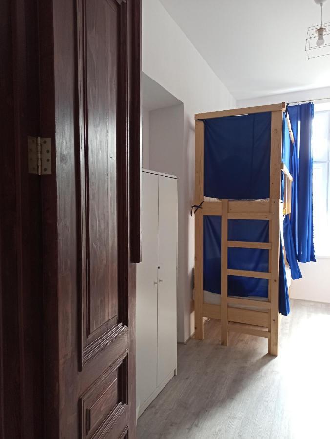 Evergreen Hostel Краков Экстерьер фото
